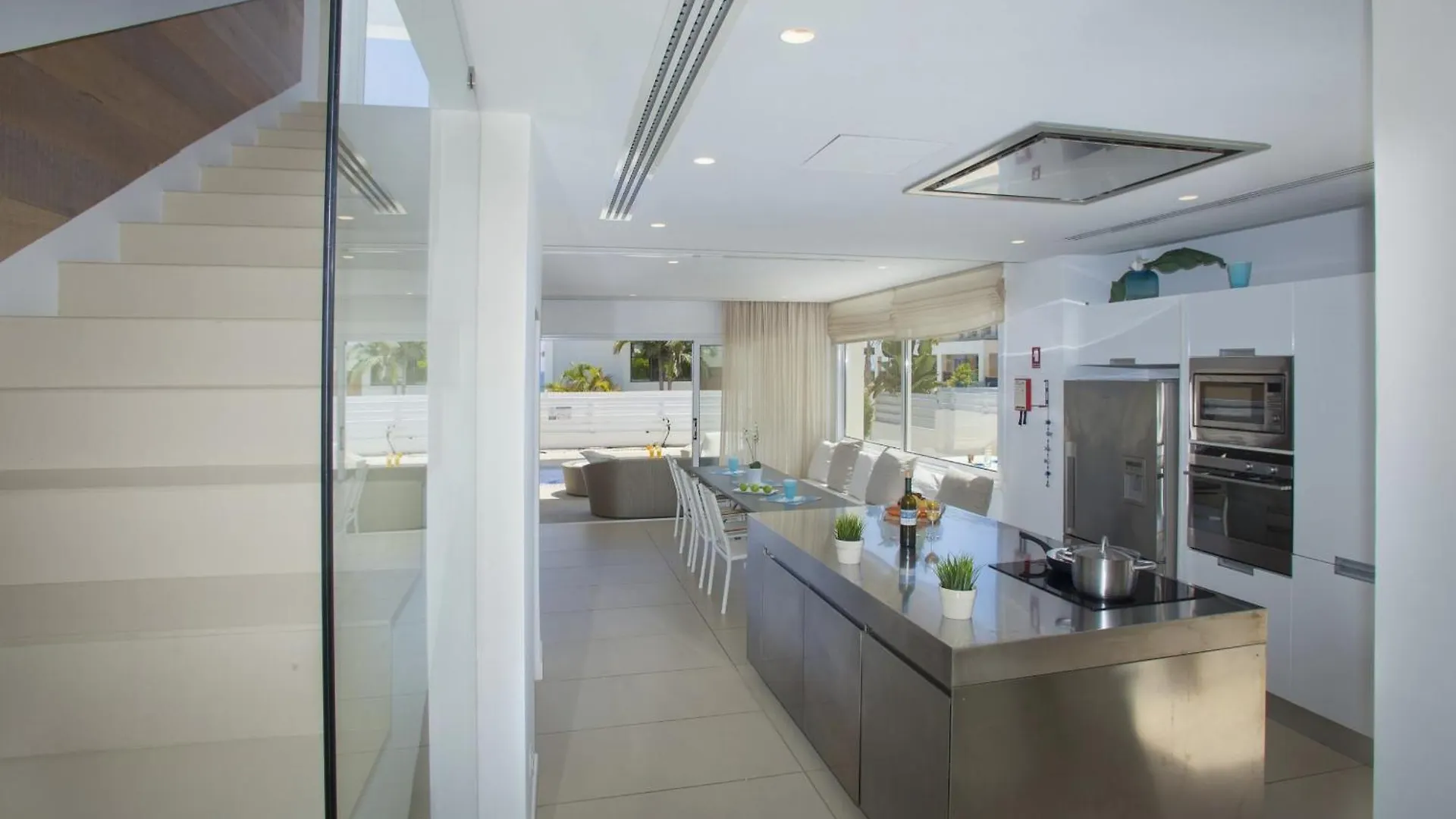 Goodness Villa Offers Magnificent Coastal Views Protaras