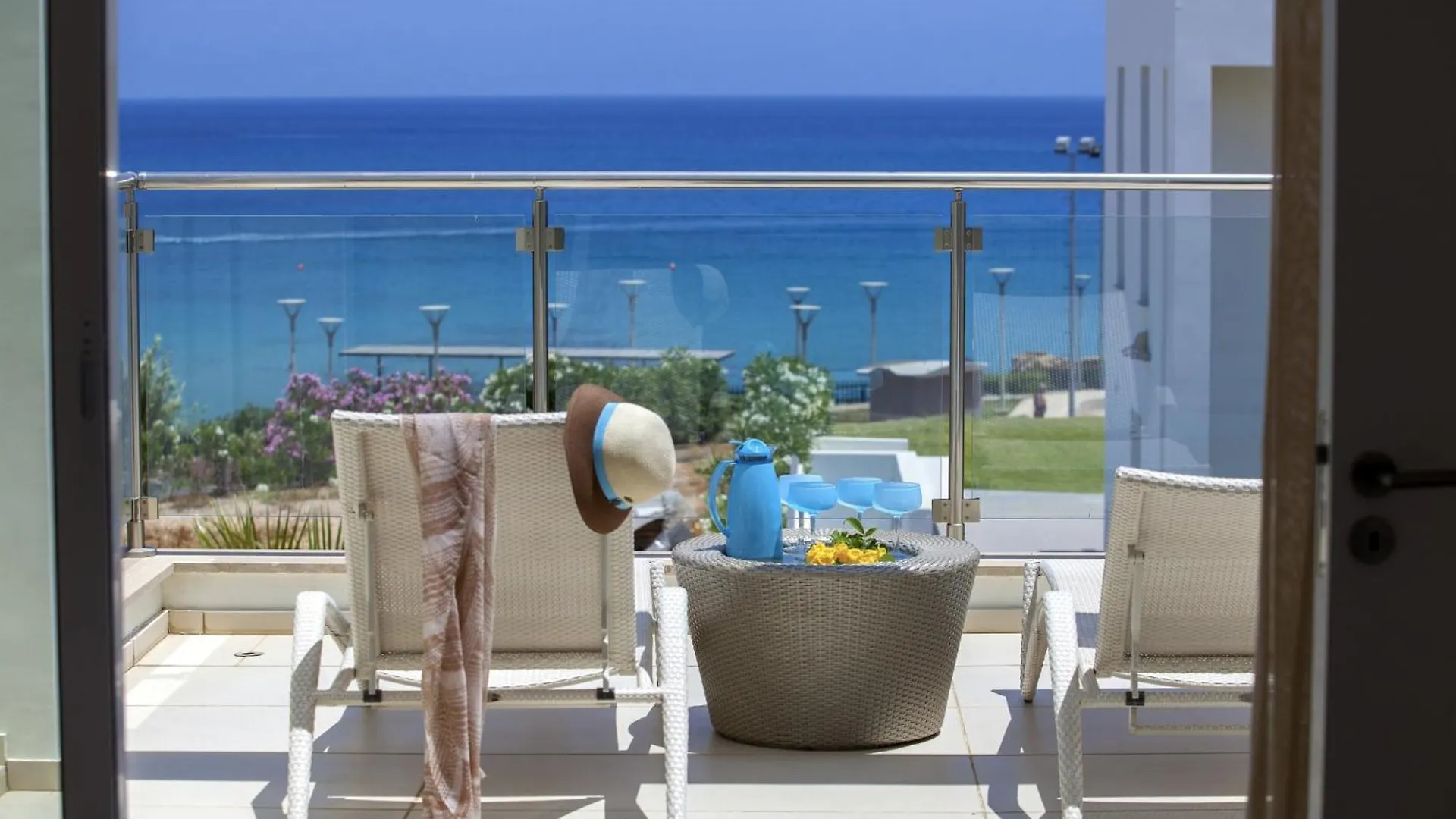 Goodness Villa Offers Magnificent Coastal Views Protaras Cipro